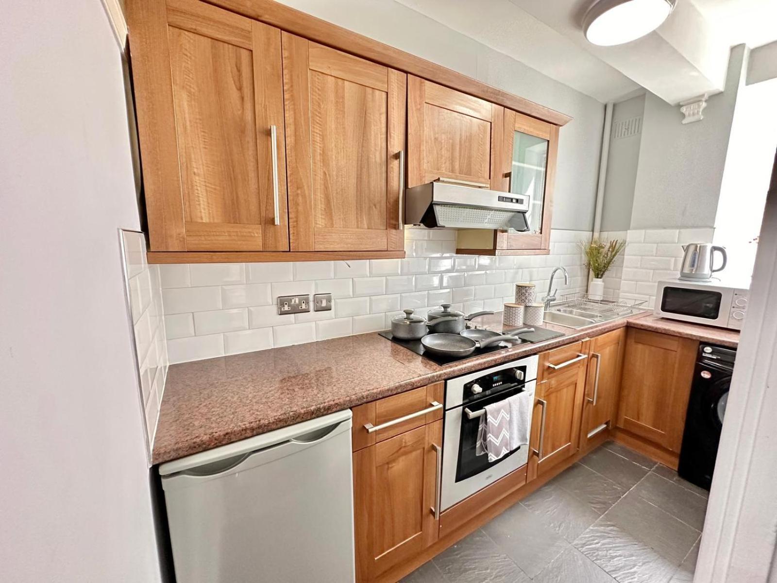 Regent'S Park One Bedroom Apartment London Bagian luar foto